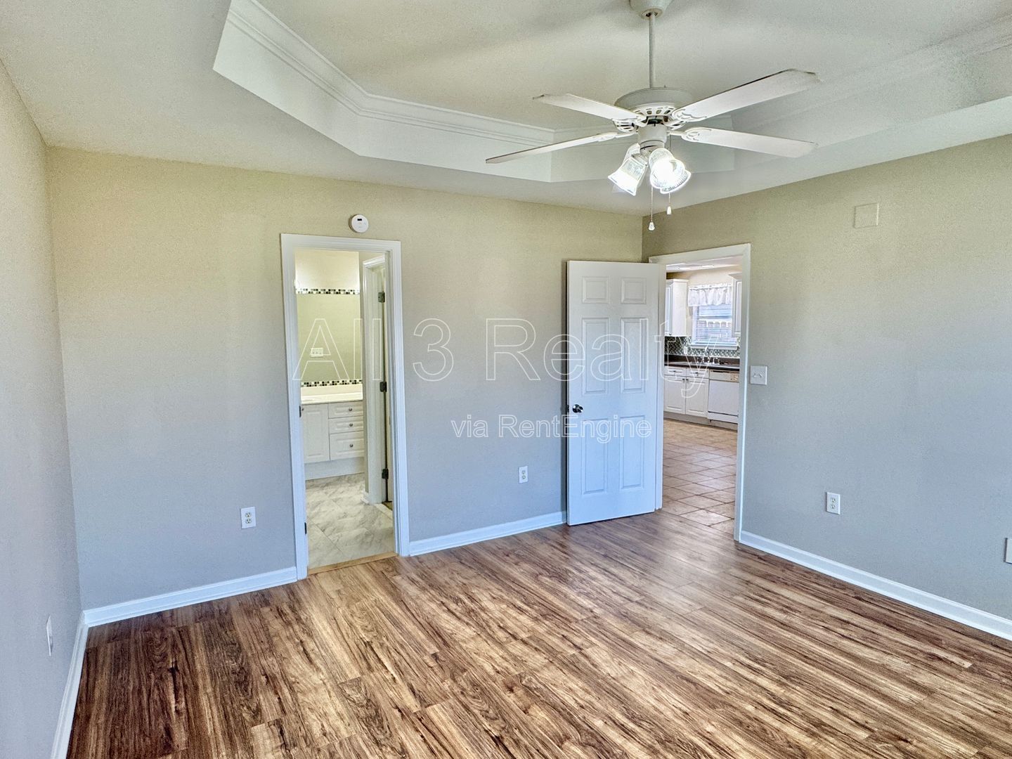 3-Bedroom Gem in Park Lake!! property image