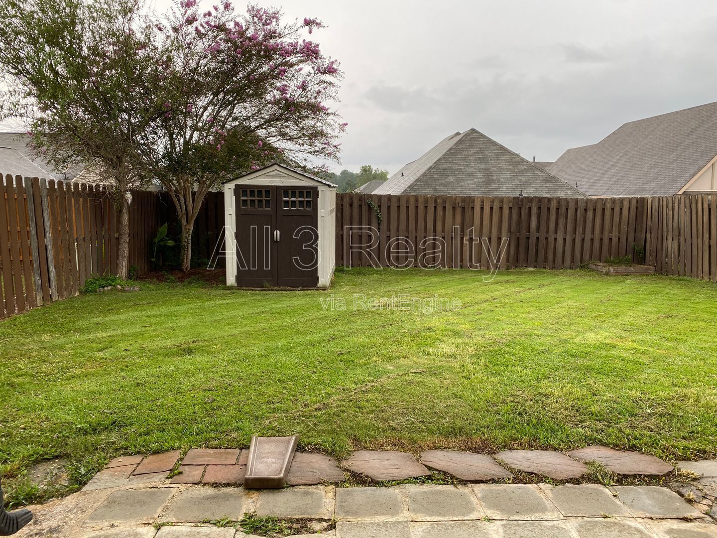 3-Bedroom Gem in Park Lake!! property image