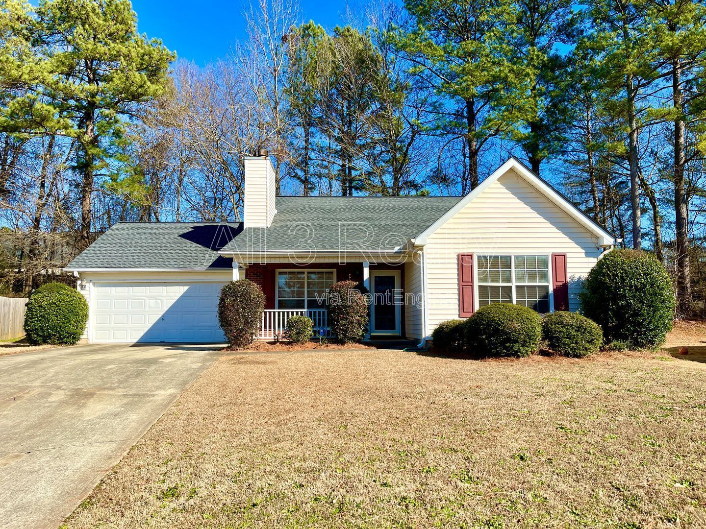 Welcome to this beautiful 3-bedroom, 2-bathroom house located in the desirable area of Jonesboro, GA. property image