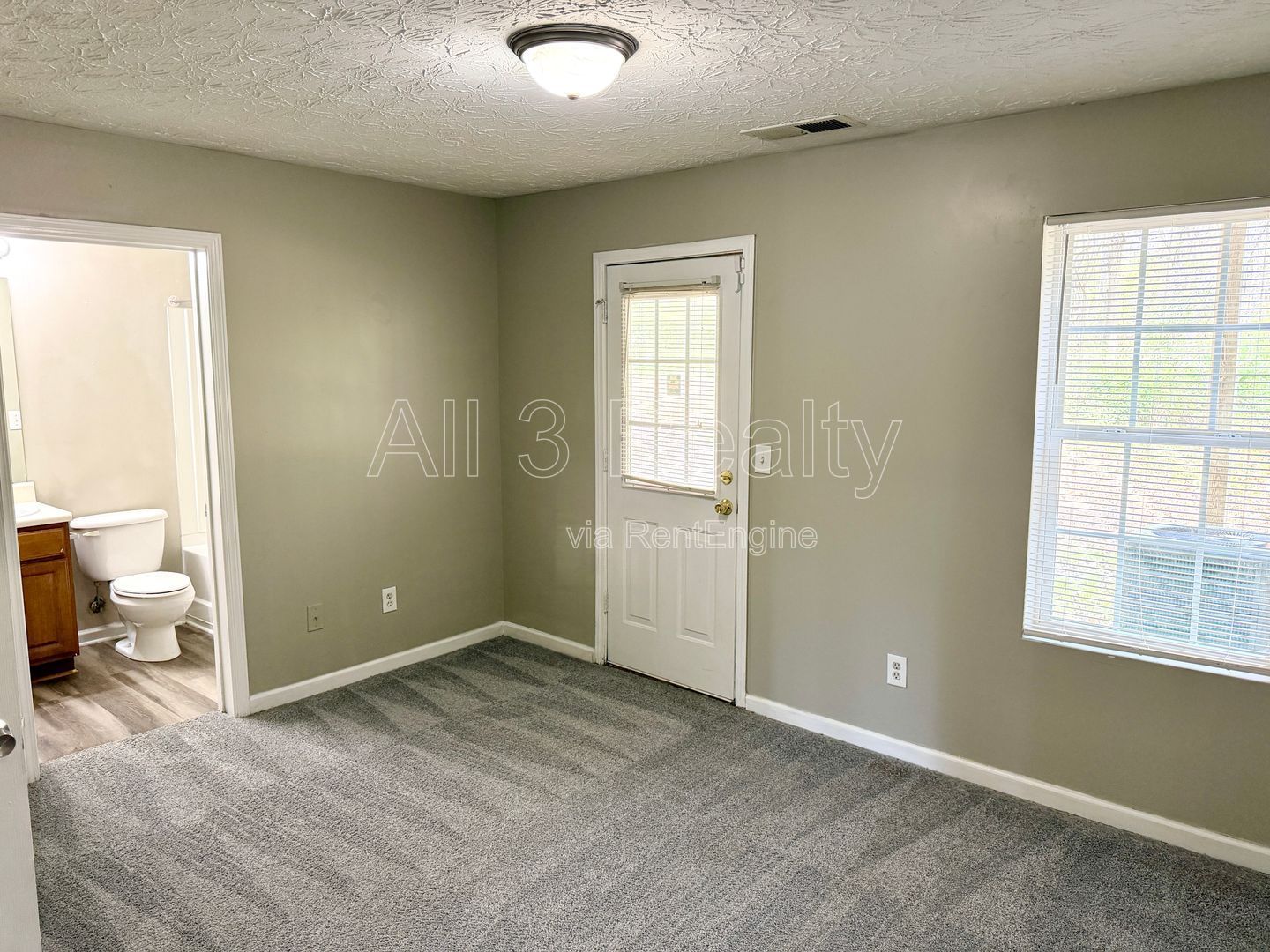 Discover this 4-bedroom, 3-bath home in Lithonia, GA. property image