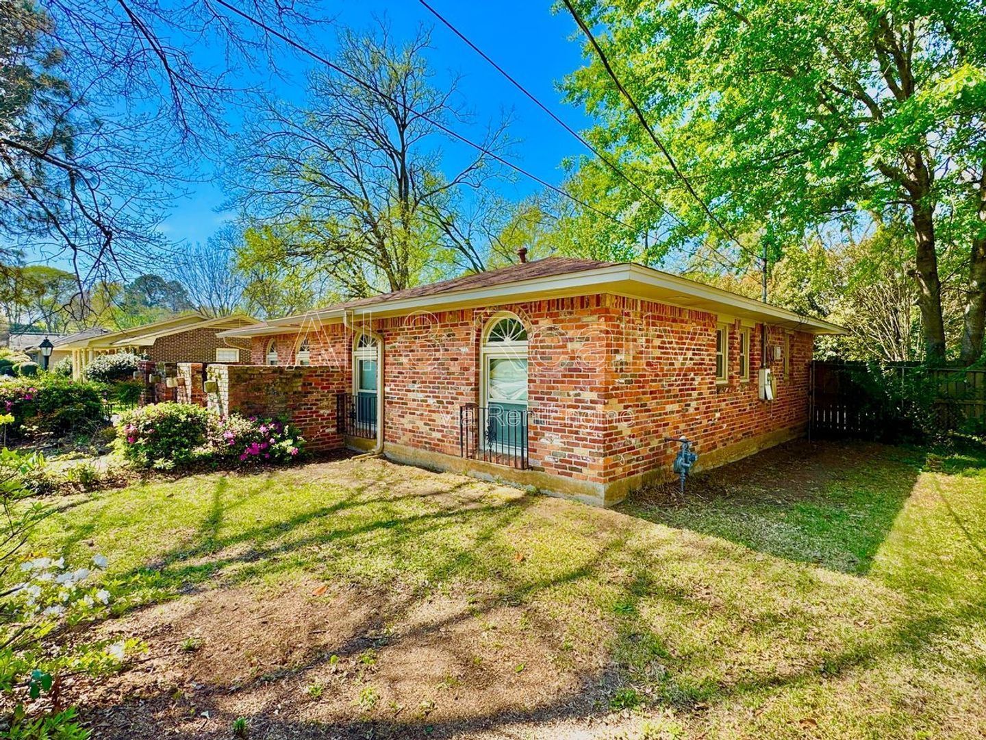 Charming spaces and a yard to love property image