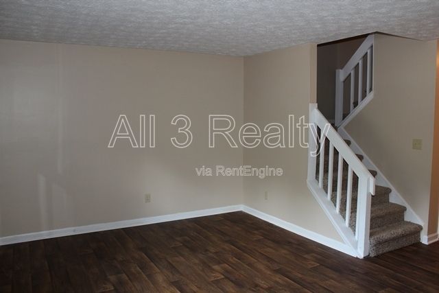 Discover this spacious 2-bedroom, 2-bath home in Fayetteville, GA. property image