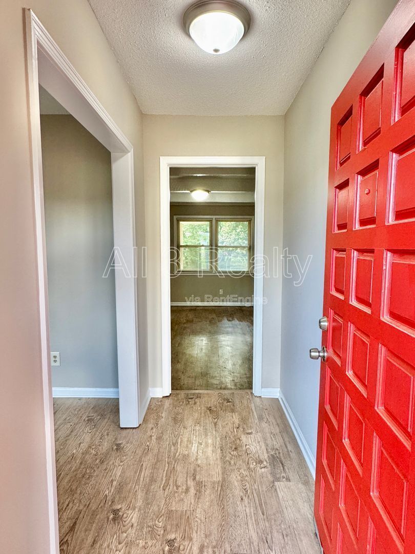 Charming spaces and a yard to love property image