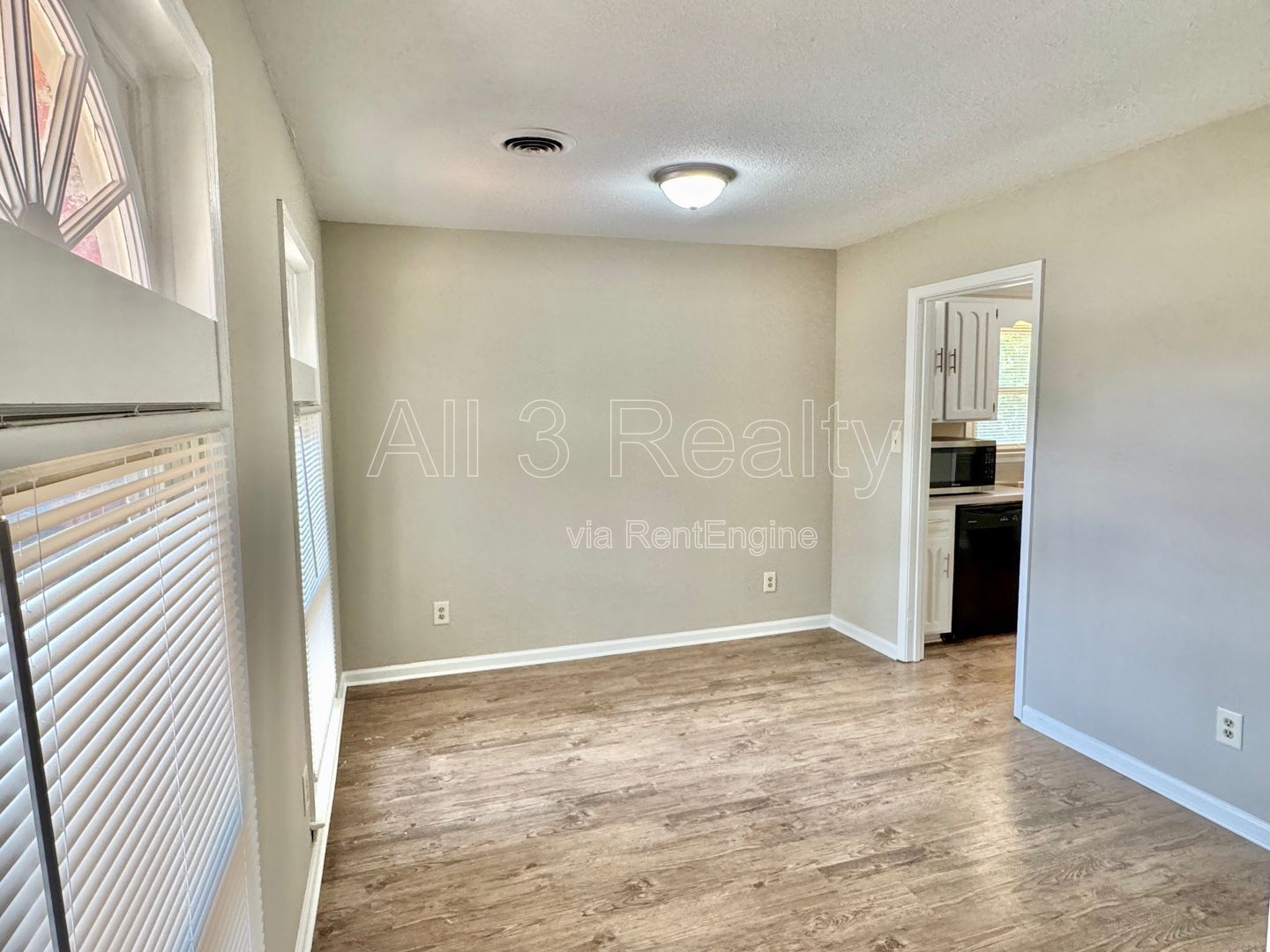 Charming spaces and a yard to love property image