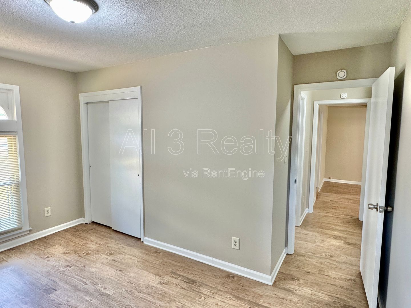 Charming spaces and a yard to love property image