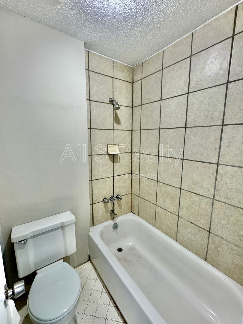 Charming spaces and a yard to love property image