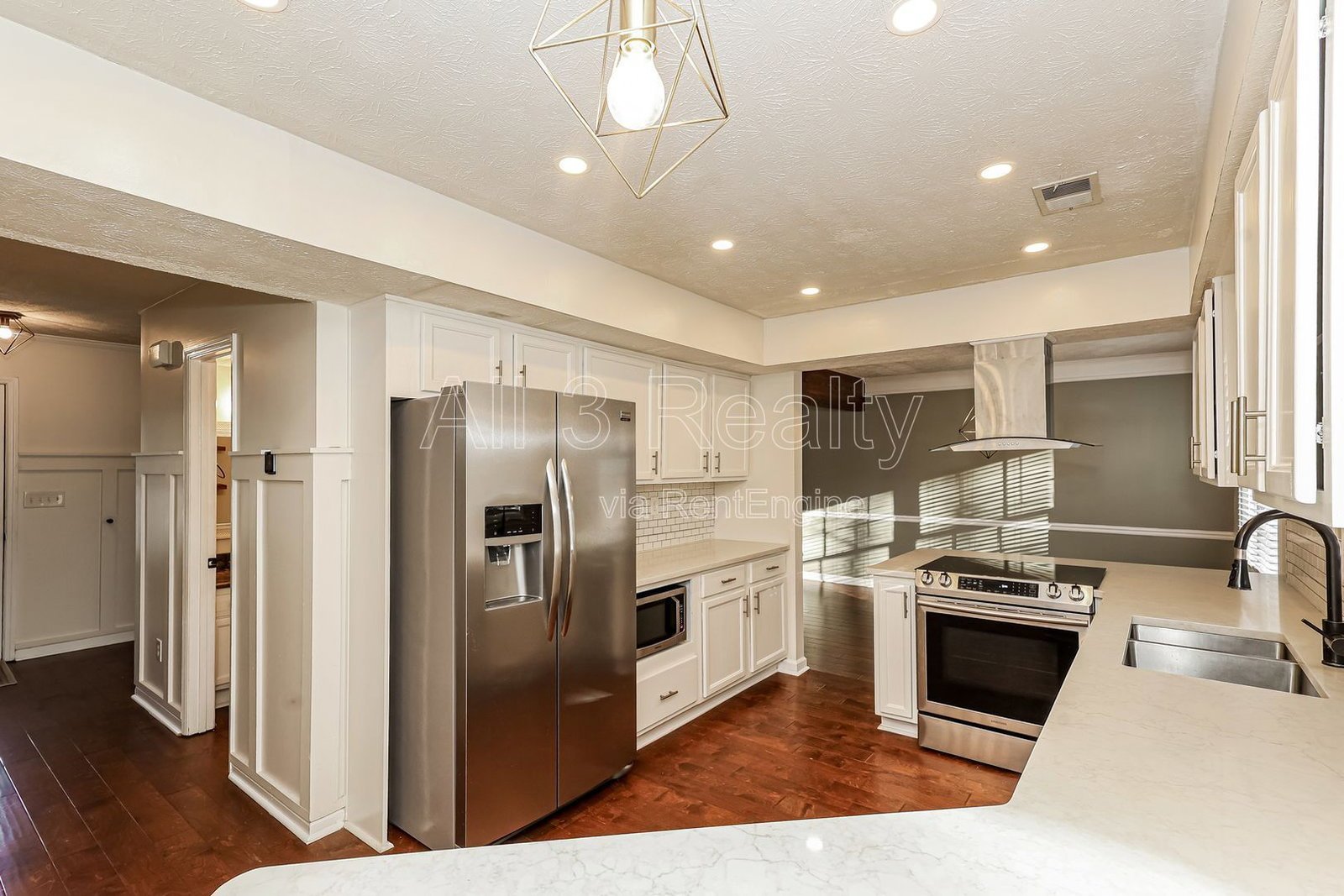 Summer Starts Here in Morallion Hills! 4 Bedroom/2.5 Bath Home in Peachtree City! property image