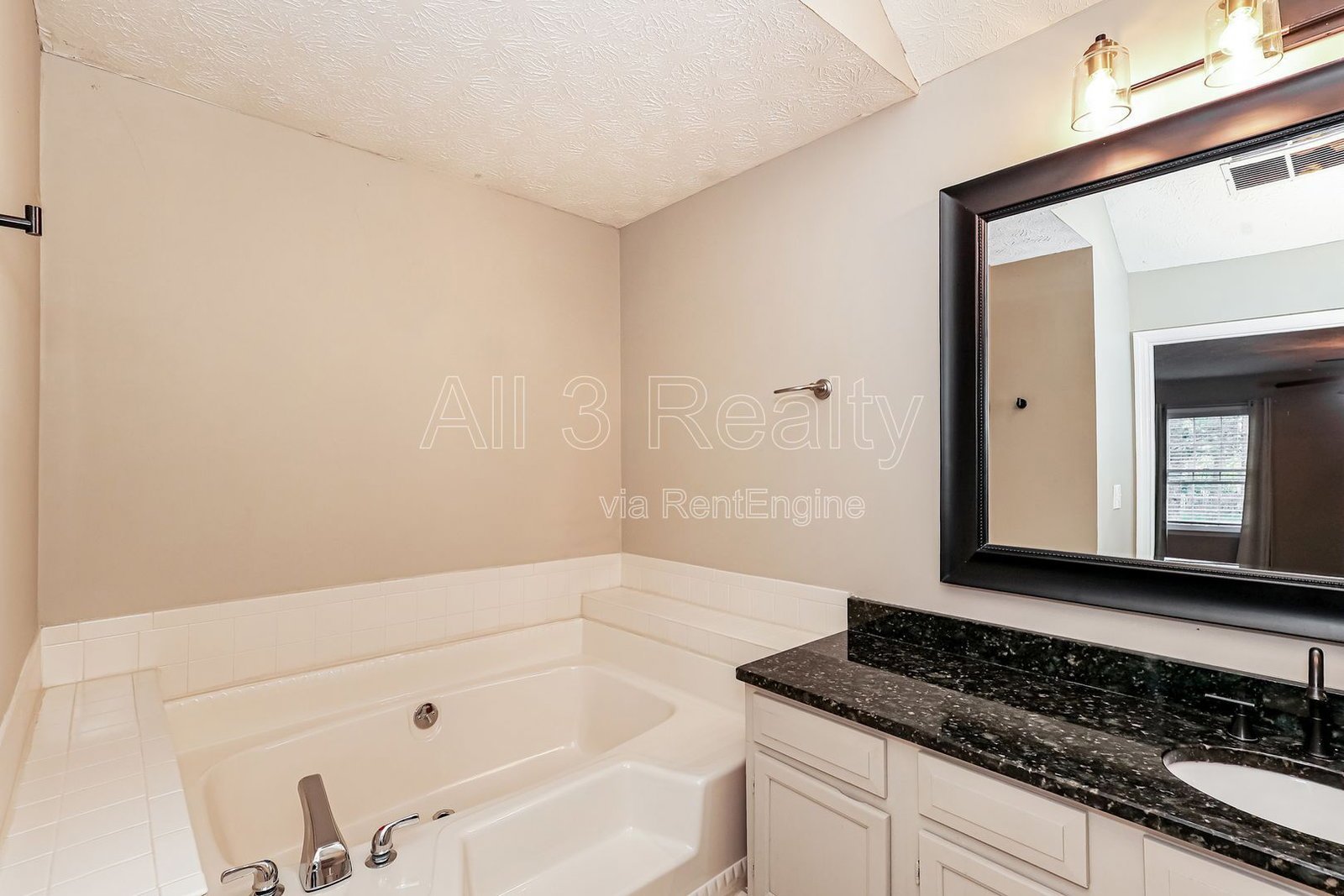 Summer Starts Here in Morallion Hills! 4 Bedroom/2.5 Bath Home in Peachtree City! property image