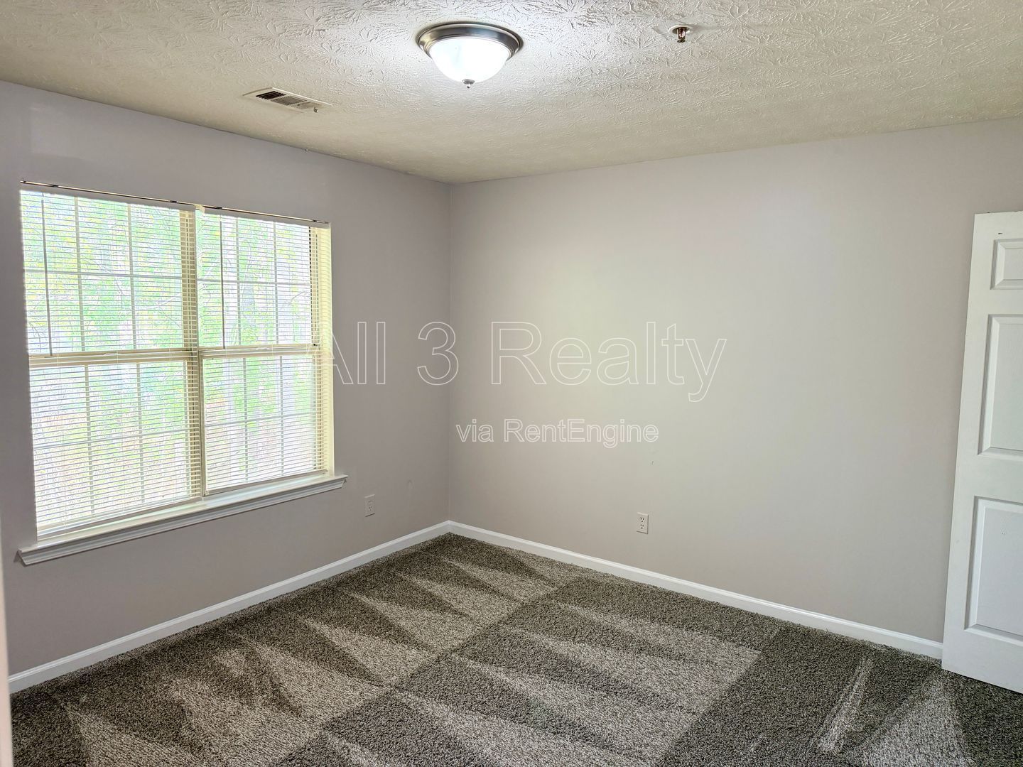 Welcome to this charming 2-bedroom, 1-bathroom home located in the vibrant community of Stockbridge, GA. Unit C-4 property image