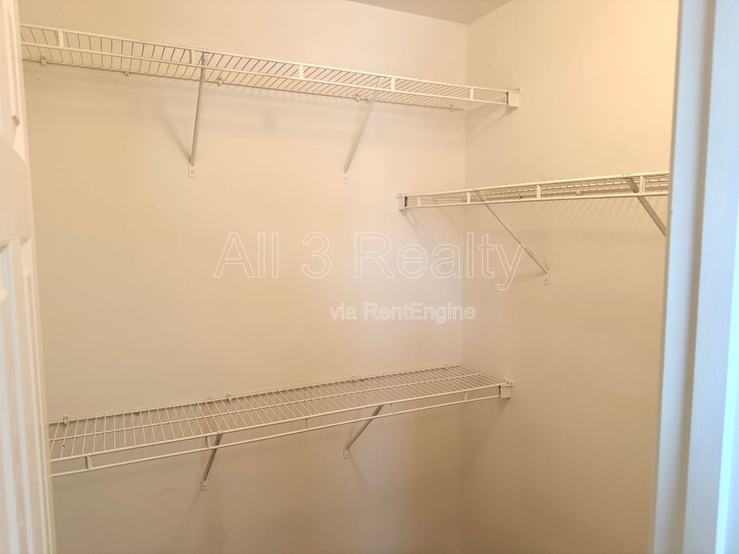 Discover a well-maintained 2-bedroom, 2.5-bath home in Atlanta, GA. property image