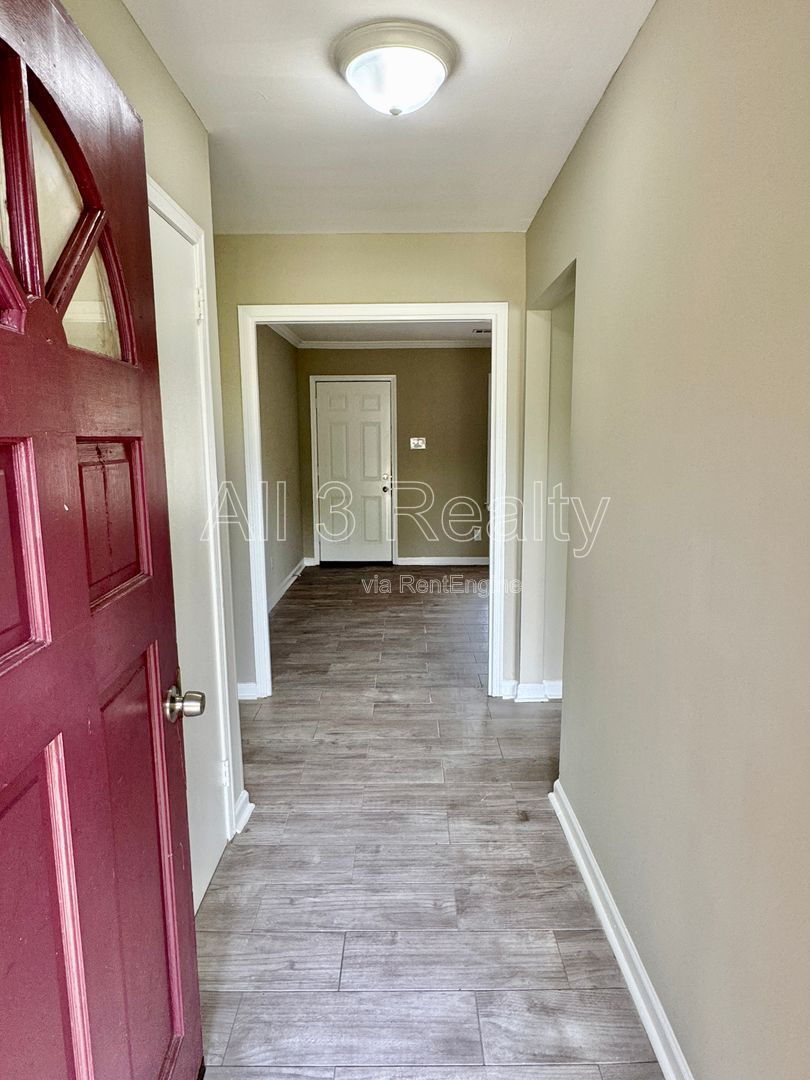 Spacious 5-bedroom property image