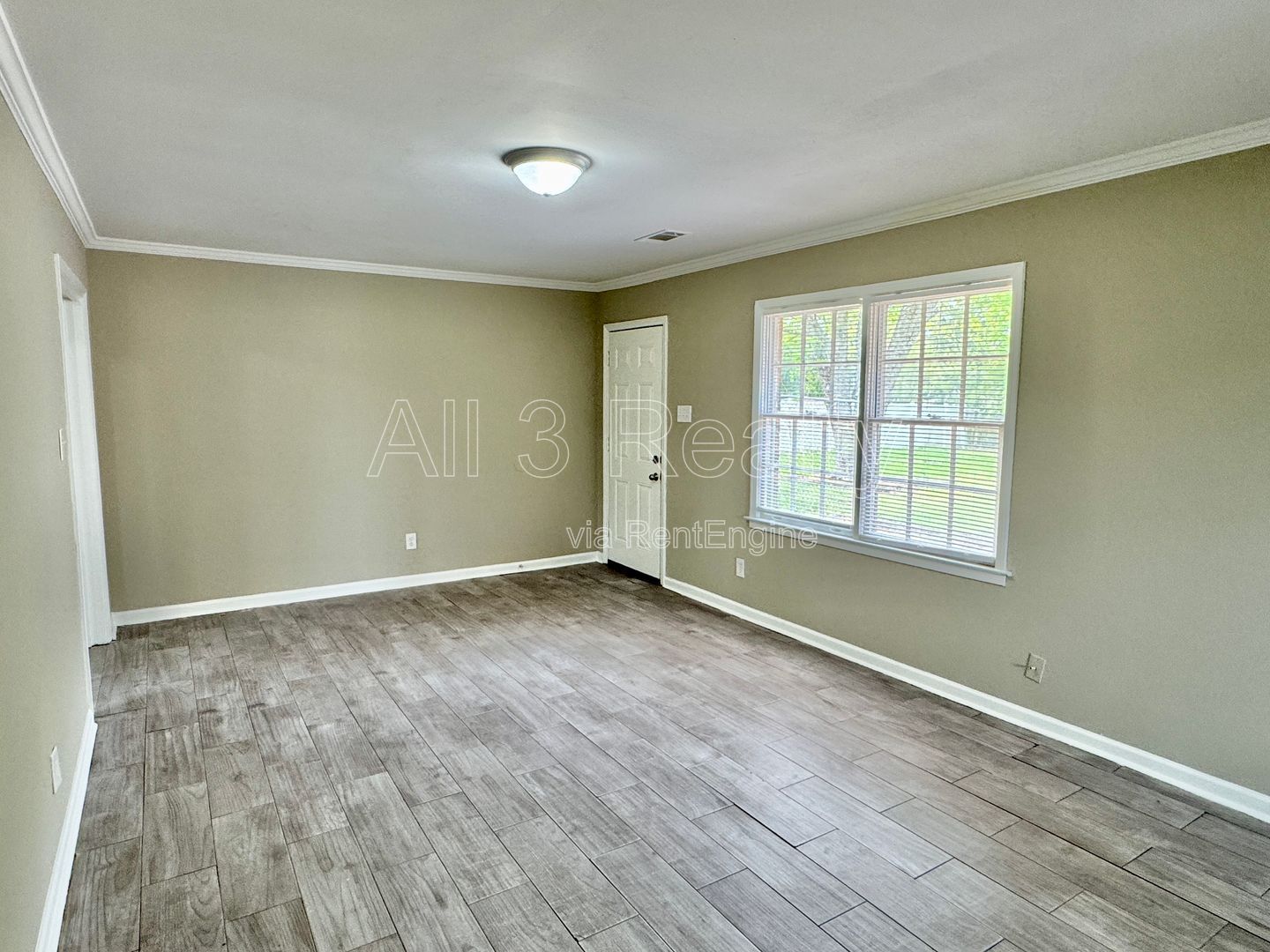 Spacious 5-bedroom property image