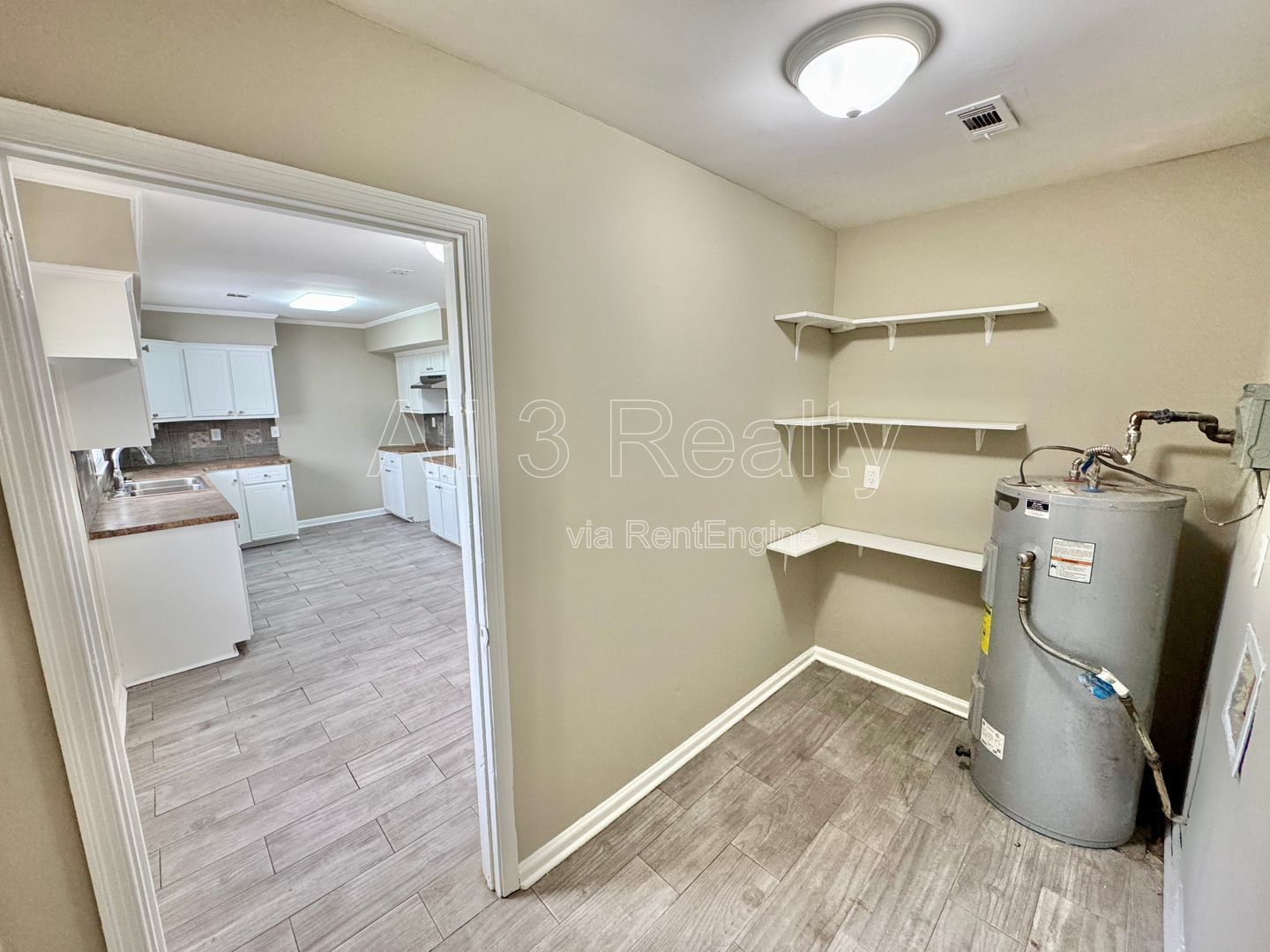 Spacious 5-bedroom property image