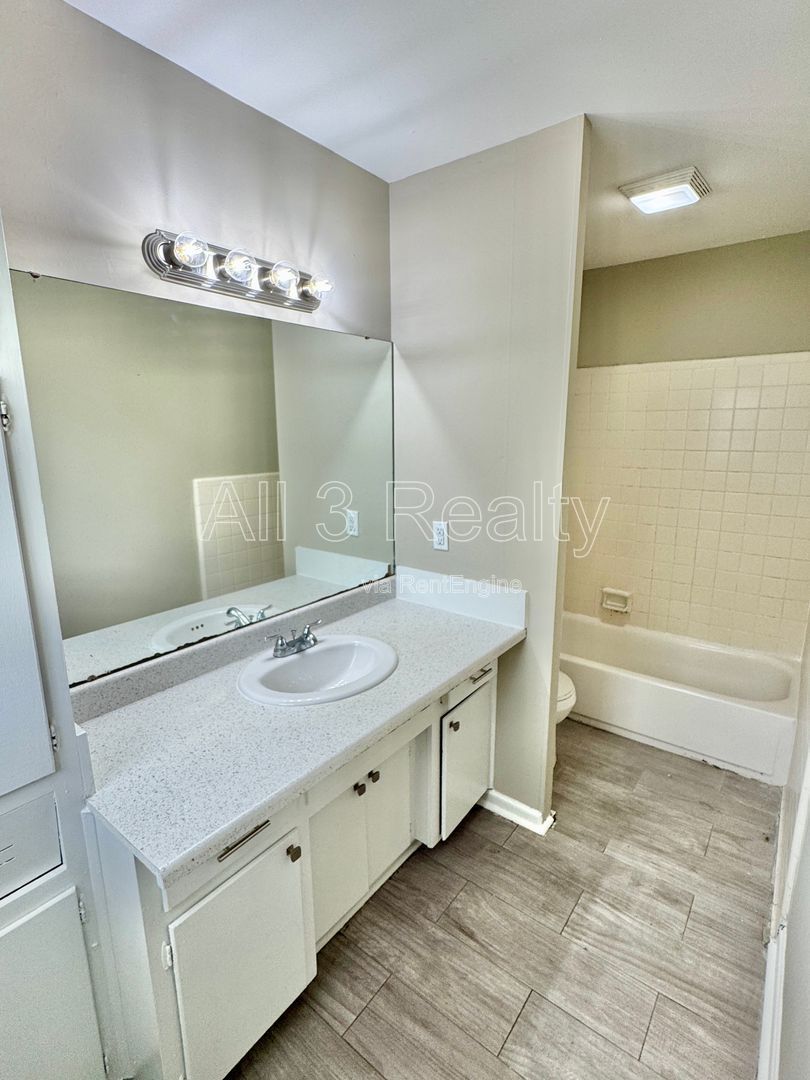 Spacious 5-bedroom property image