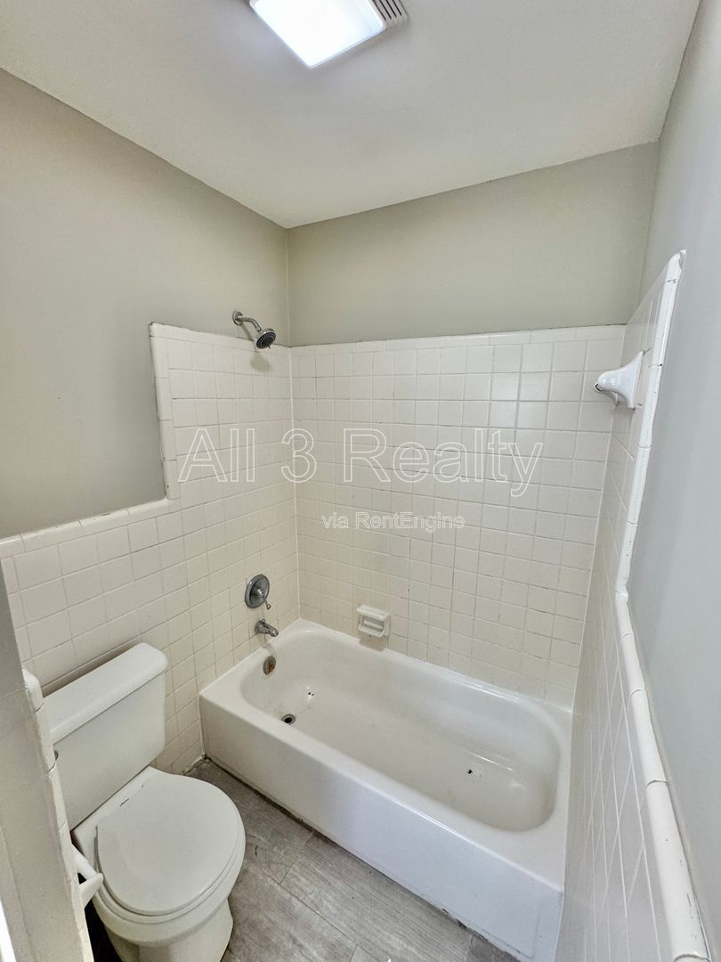 Spacious 5-bedroom property image