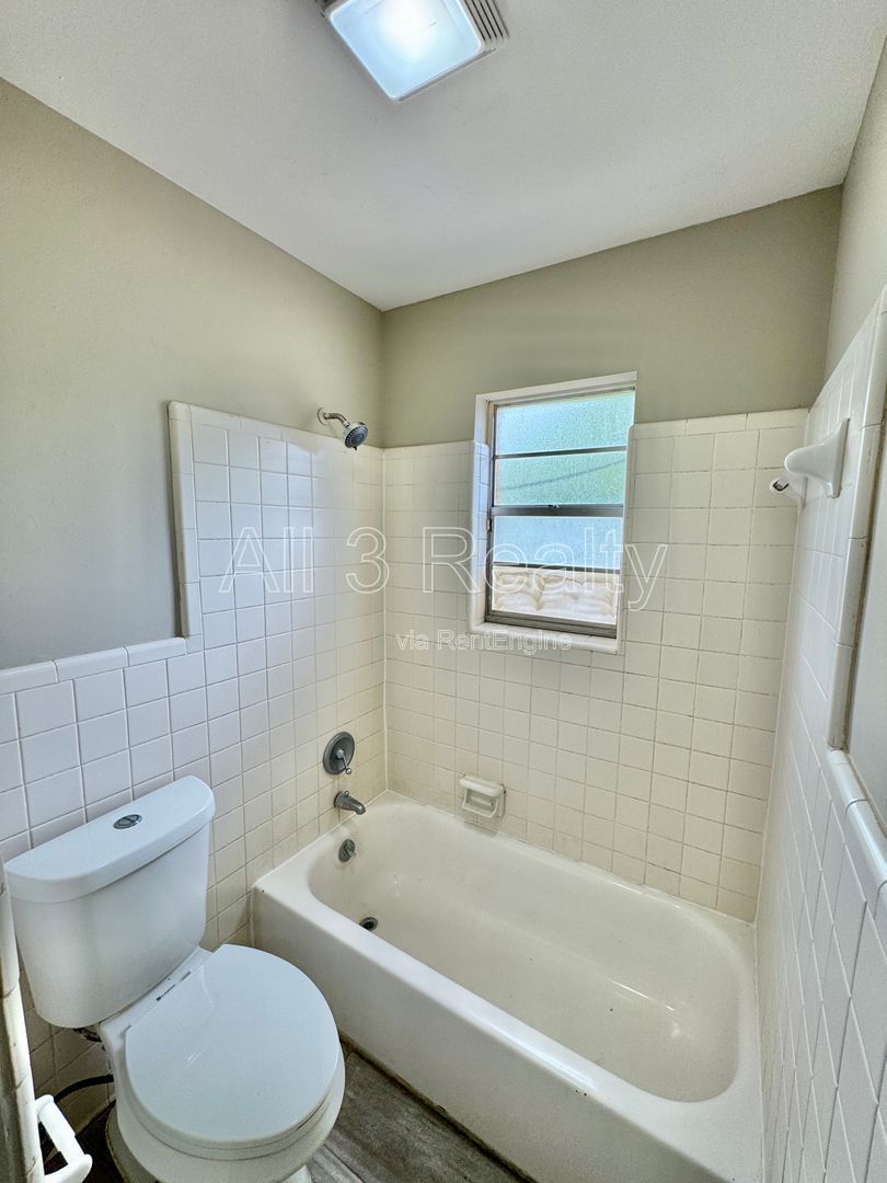 Spacious 5-bedroom property image