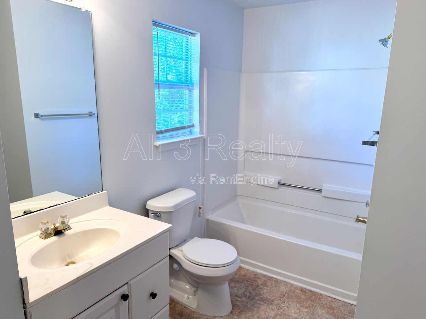 Charming 3-bedroom, 2-bath home in Atlanta property image