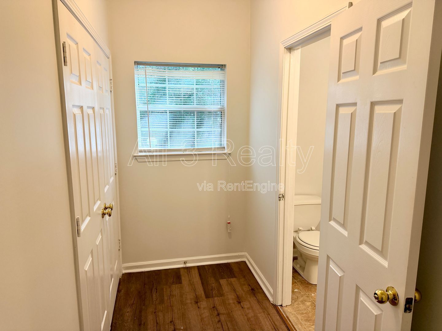 Charming 3-bedroom, 2-bath home in Atlanta property image