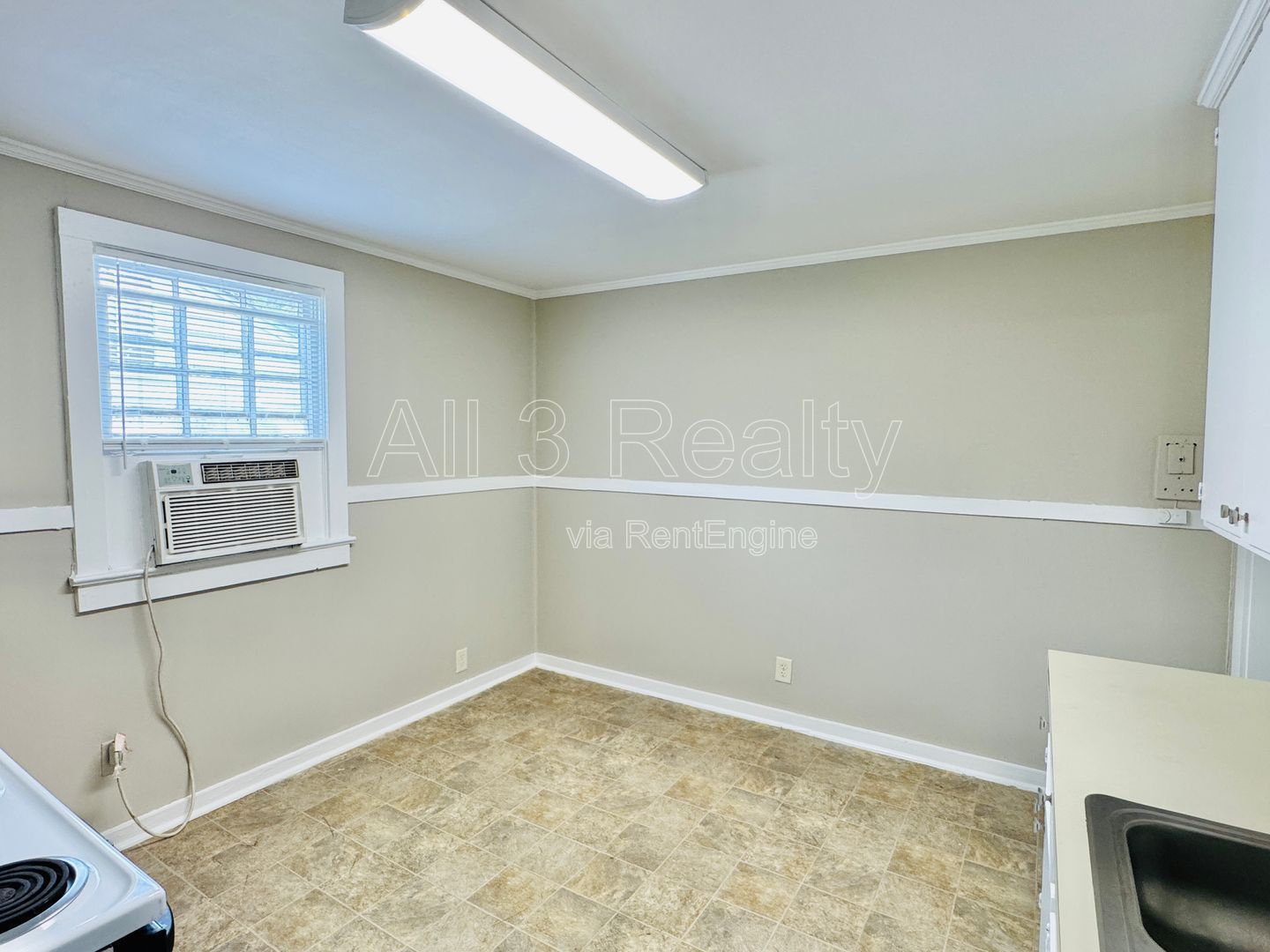 2-Bedroom bungalow cutie in Capitol Heights property image