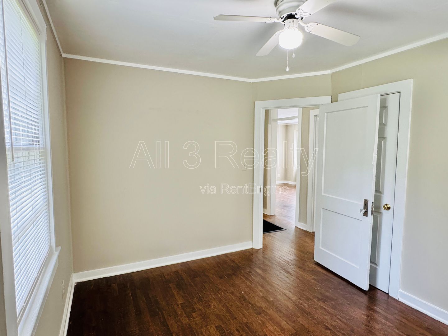 2-Bedroom bungalow cutie in Capitol Heights property image