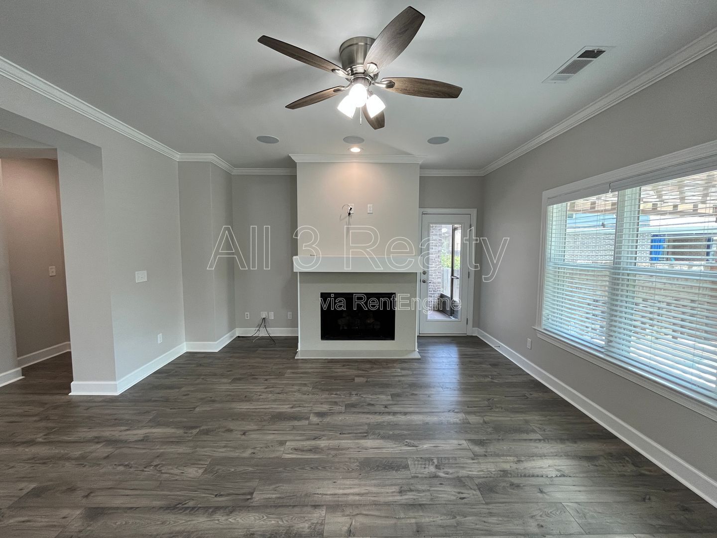 Spacious 5-Bedroom Dream Home property image