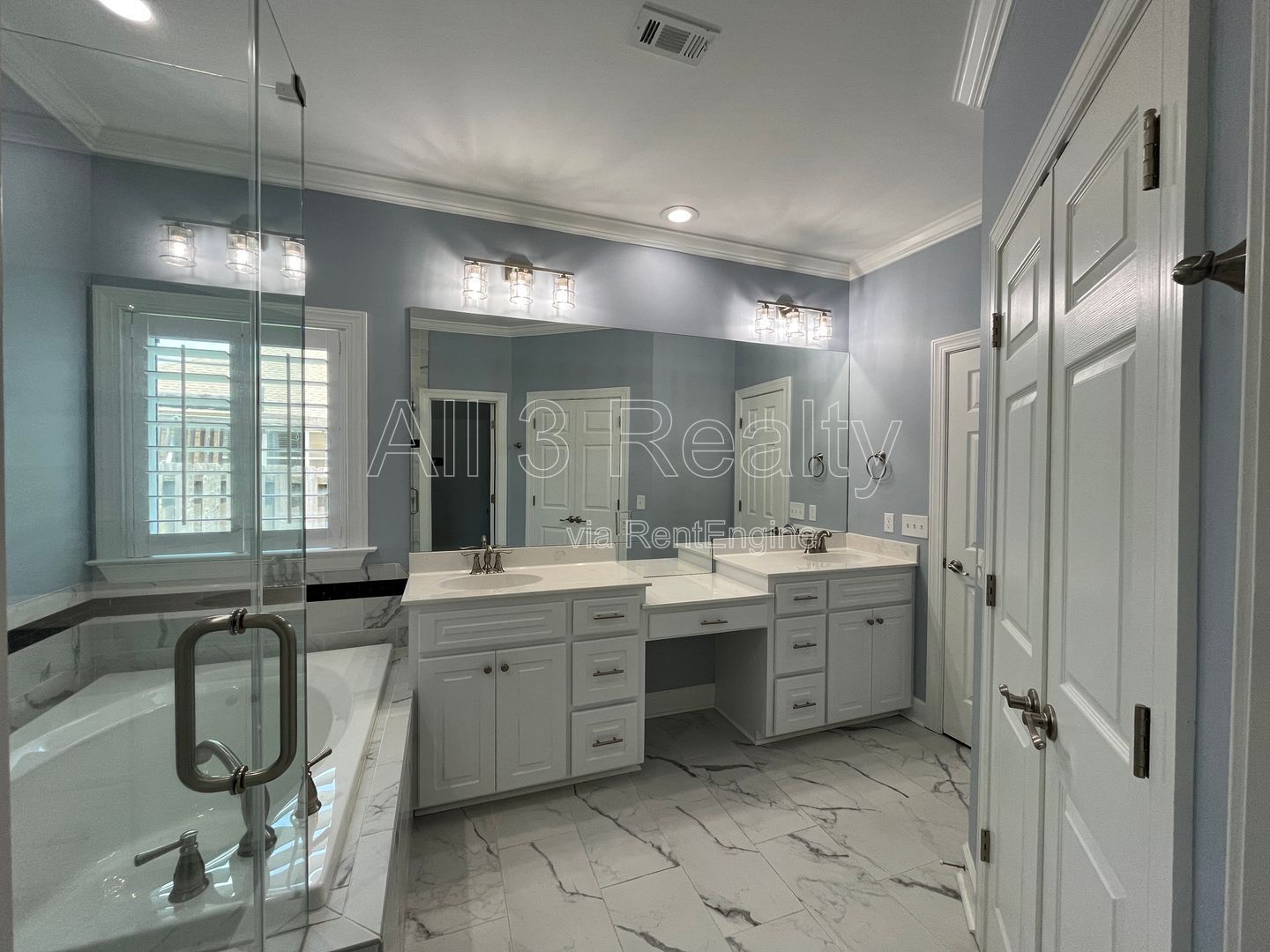 Spacious 5-Bedroom Dream Home property image