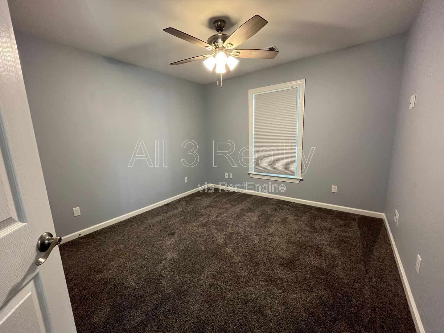 Spacious 5-Bedroom Dream Home property image