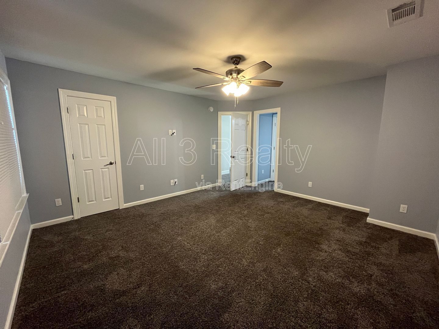 Spacious 5-Bedroom Dream Home property image