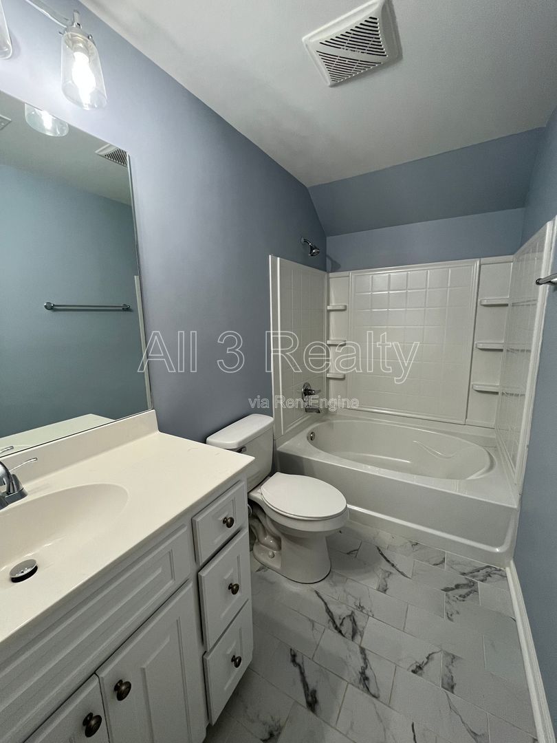 Spacious 5-Bedroom Dream Home property image