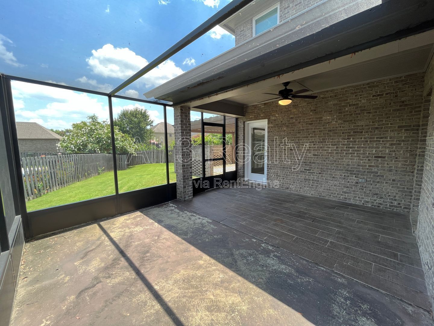 Spacious 5-Bedroom Dream Home property image