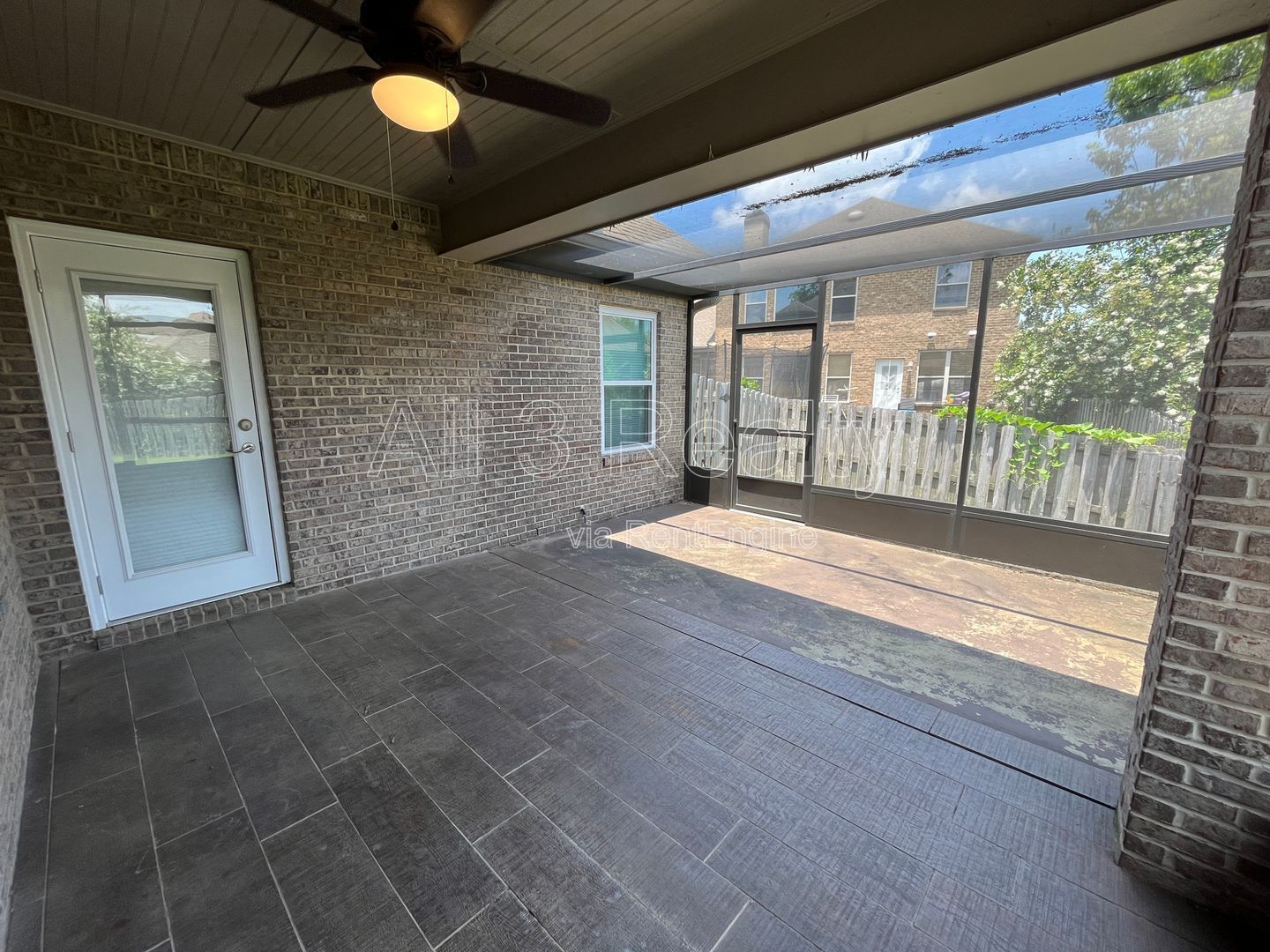 Spacious 5-Bedroom Dream Home property image