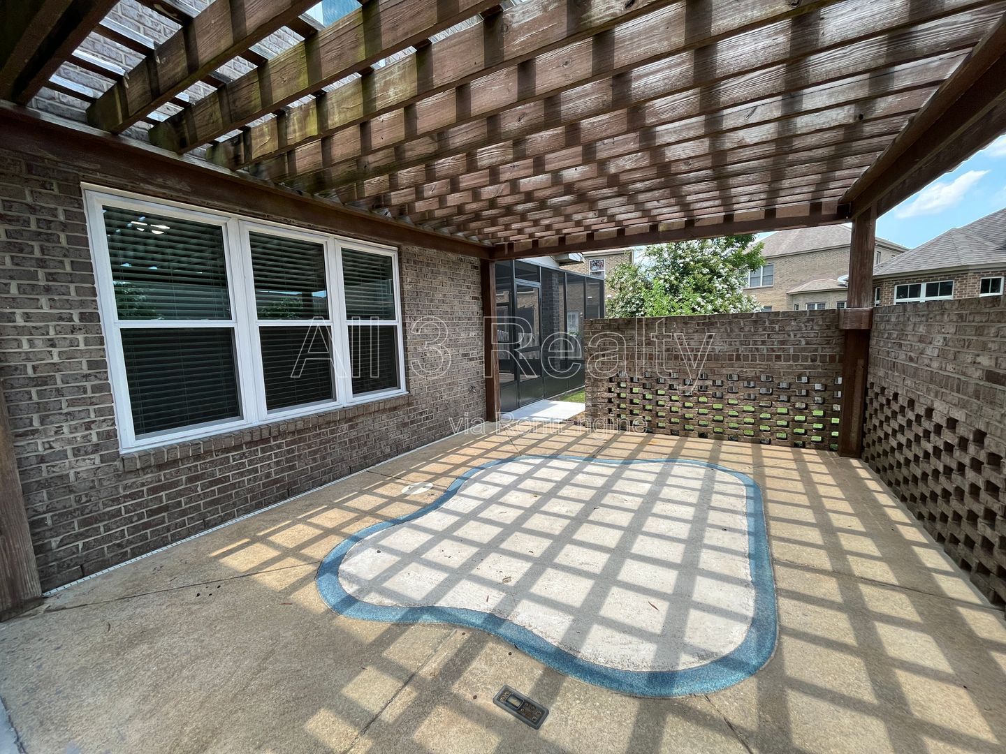 Spacious 5-Bedroom Dream Home property image