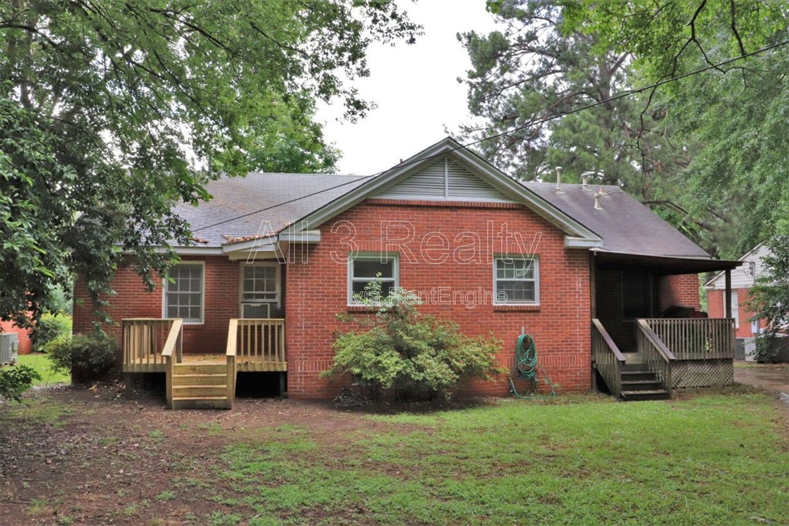 Charming 2-bedroom waiting to be yours !! property image