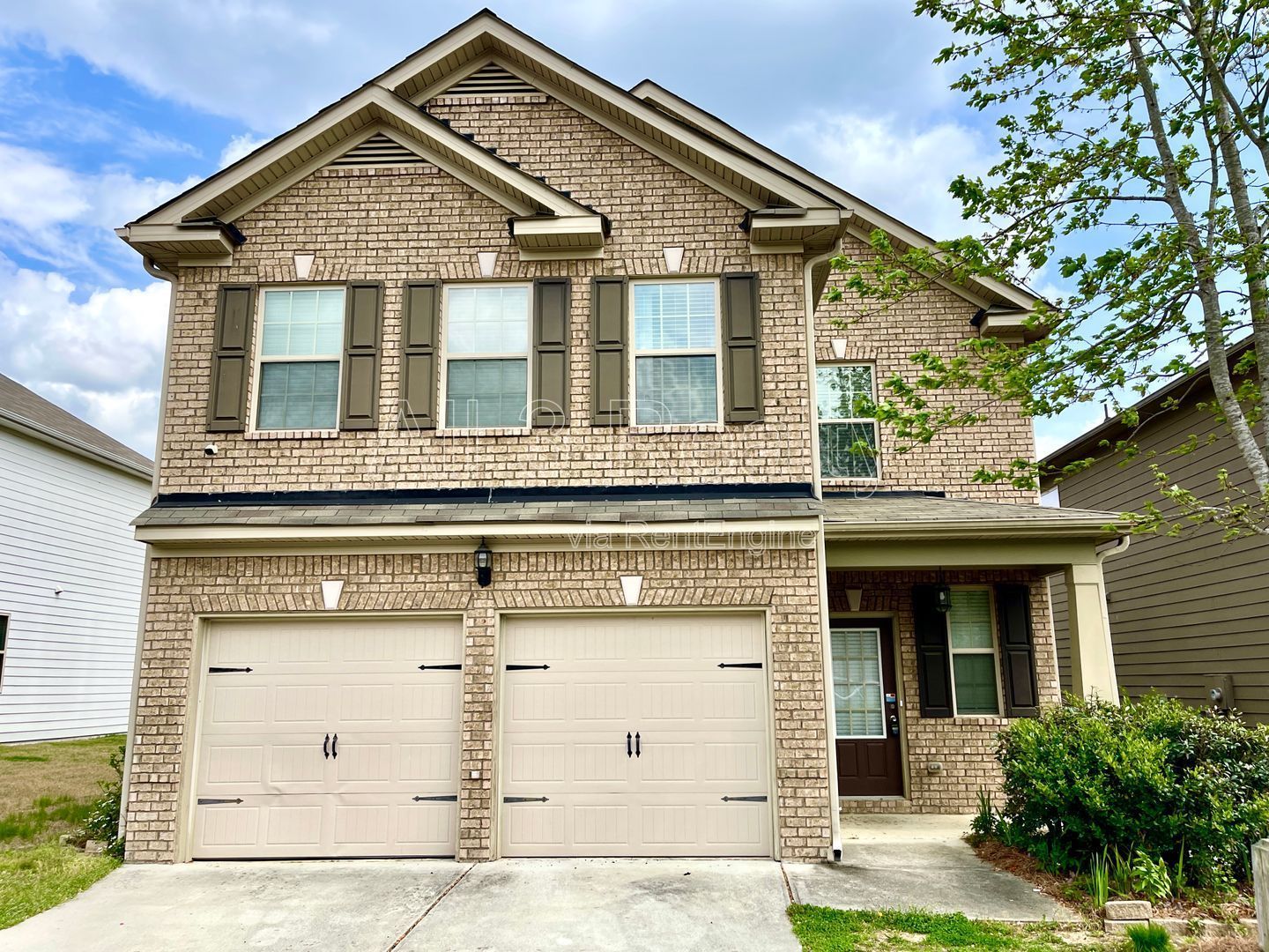 Welcome to this spacious 5-bedroom, 3-bathroom home located in Fairburn, GA. property image
