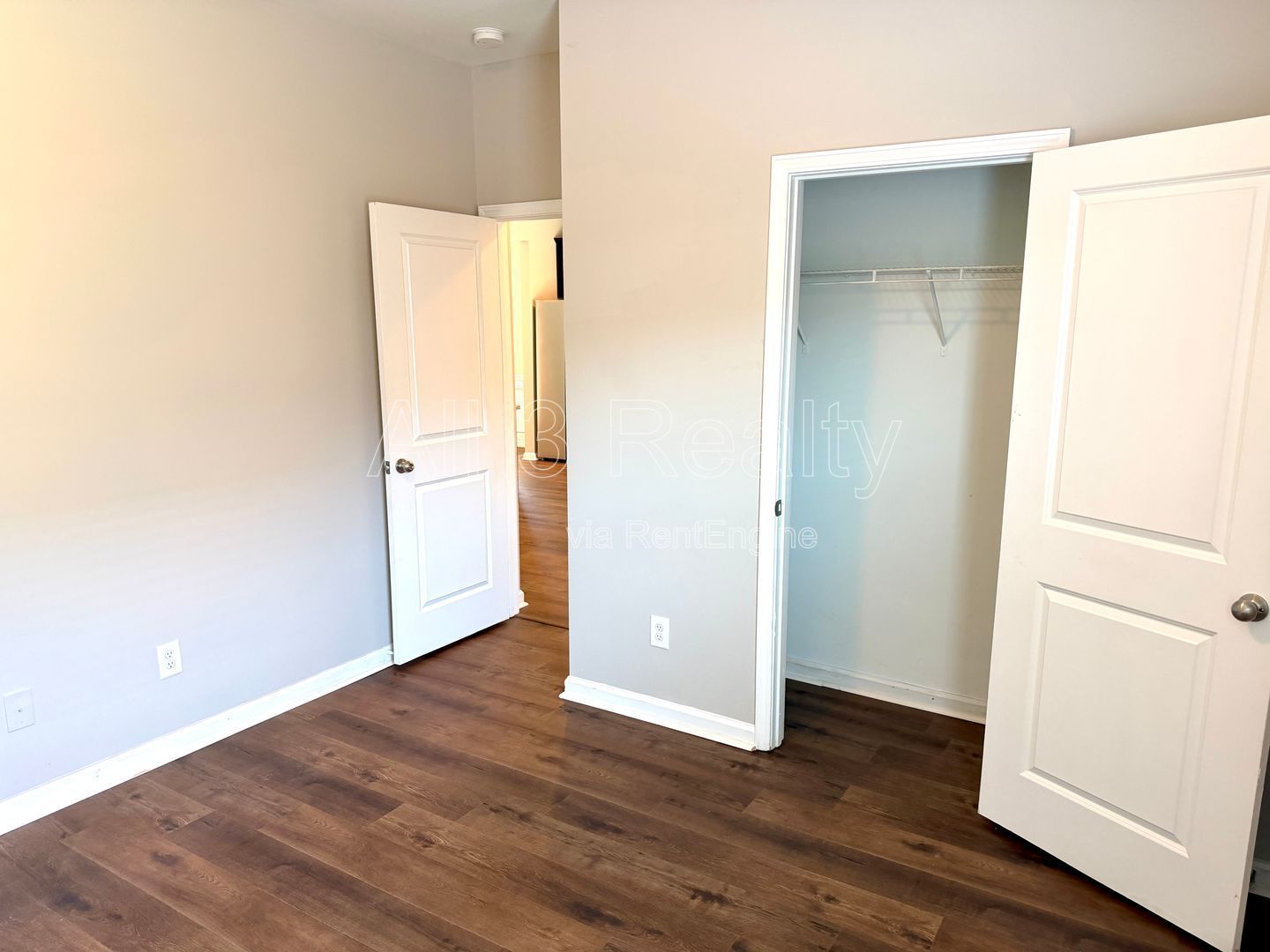 Welcome to this spacious 5-bedroom, 3-bathroom home located in Fairburn, GA. property image