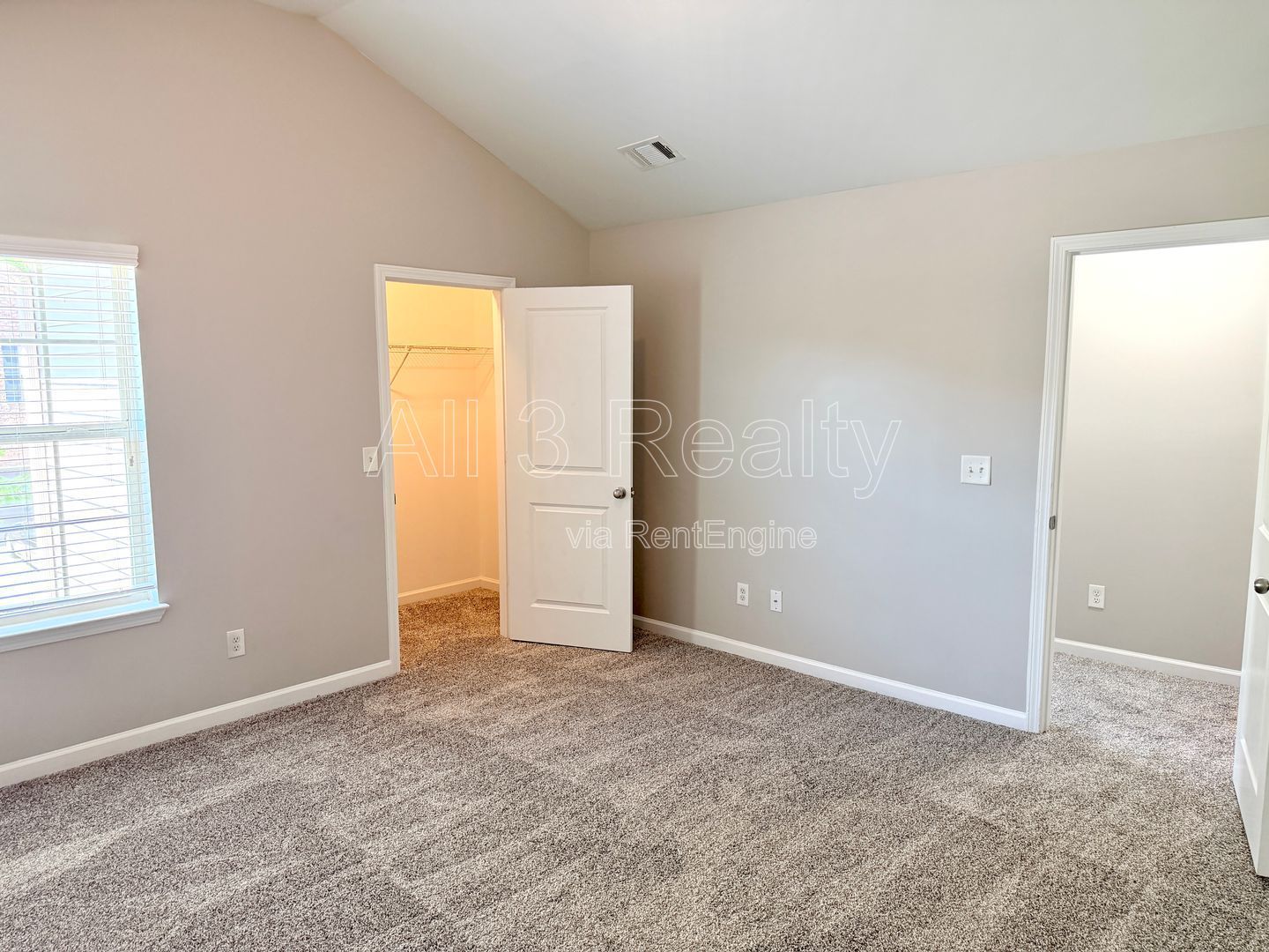 Welcome to this spacious 5-bedroom, 3-bathroom home located in Fairburn, GA. property image