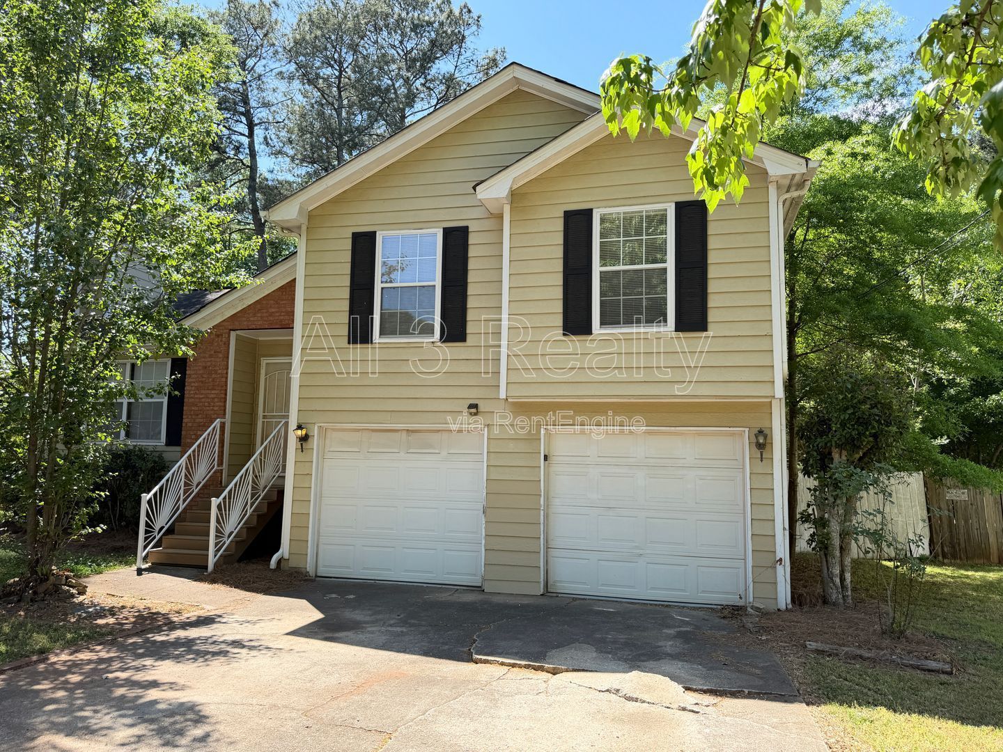 Discover this 3-bedroom, 2-bath home in McDonough, GA, offering a comfortable layout and functional features. property image