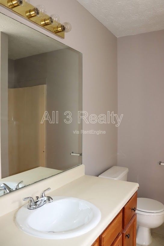 Discover this 3-bedroom, 2-bath home in McDonough, GA, offering a comfortable layout and functional features. property image