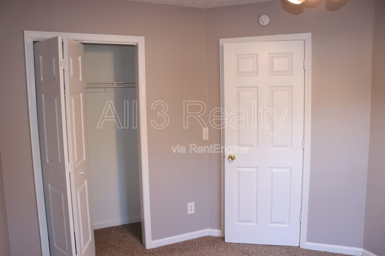 Discover this 3-bedroom, 2-bath home in McDonough, GA, offering a comfortable layout and functional features. property image