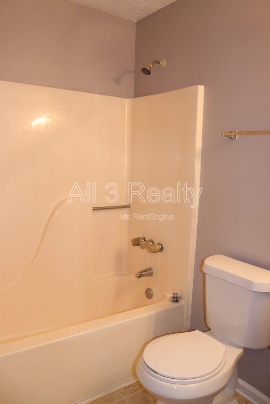 Discover this 3-bedroom, 2-bath home in McDonough, GA, offering a comfortable layout and functional features. property image