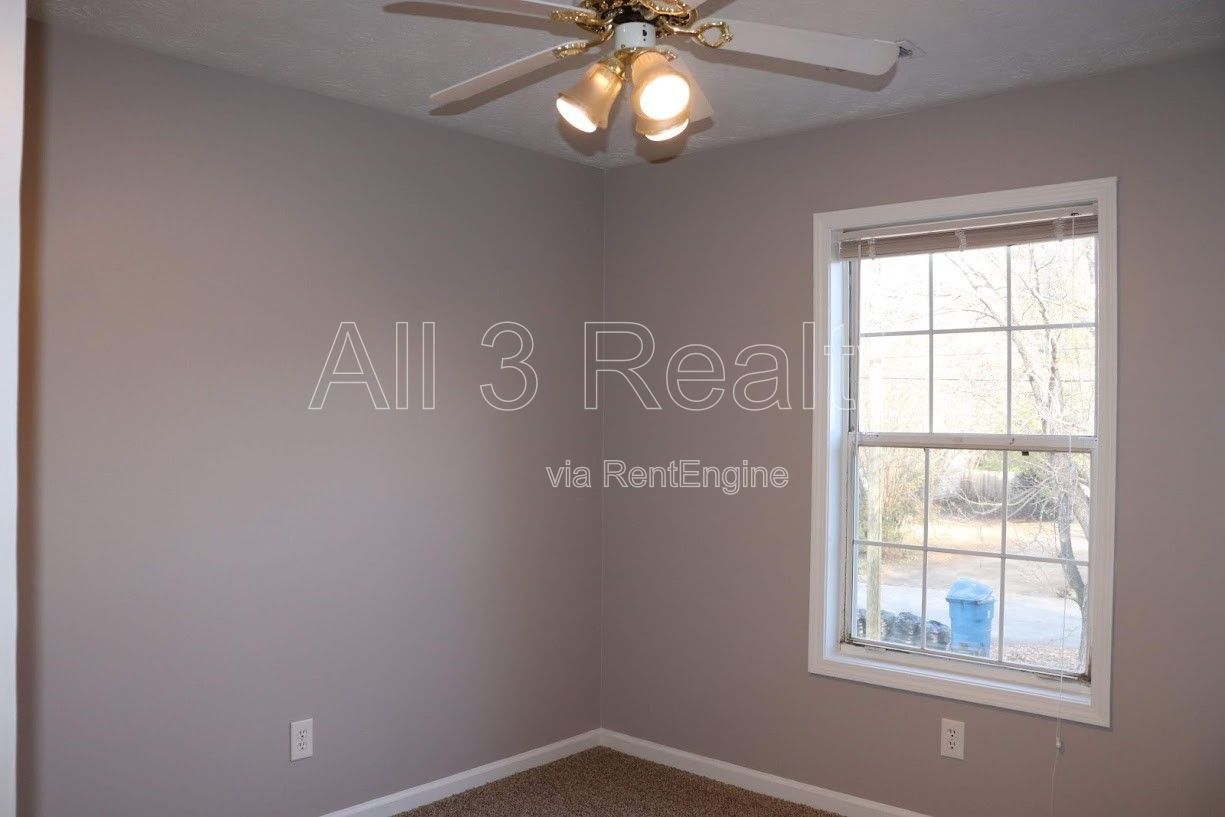 Discover this 3-bedroom, 2-bath home in McDonough, GA, offering a comfortable layout and functional features. property image