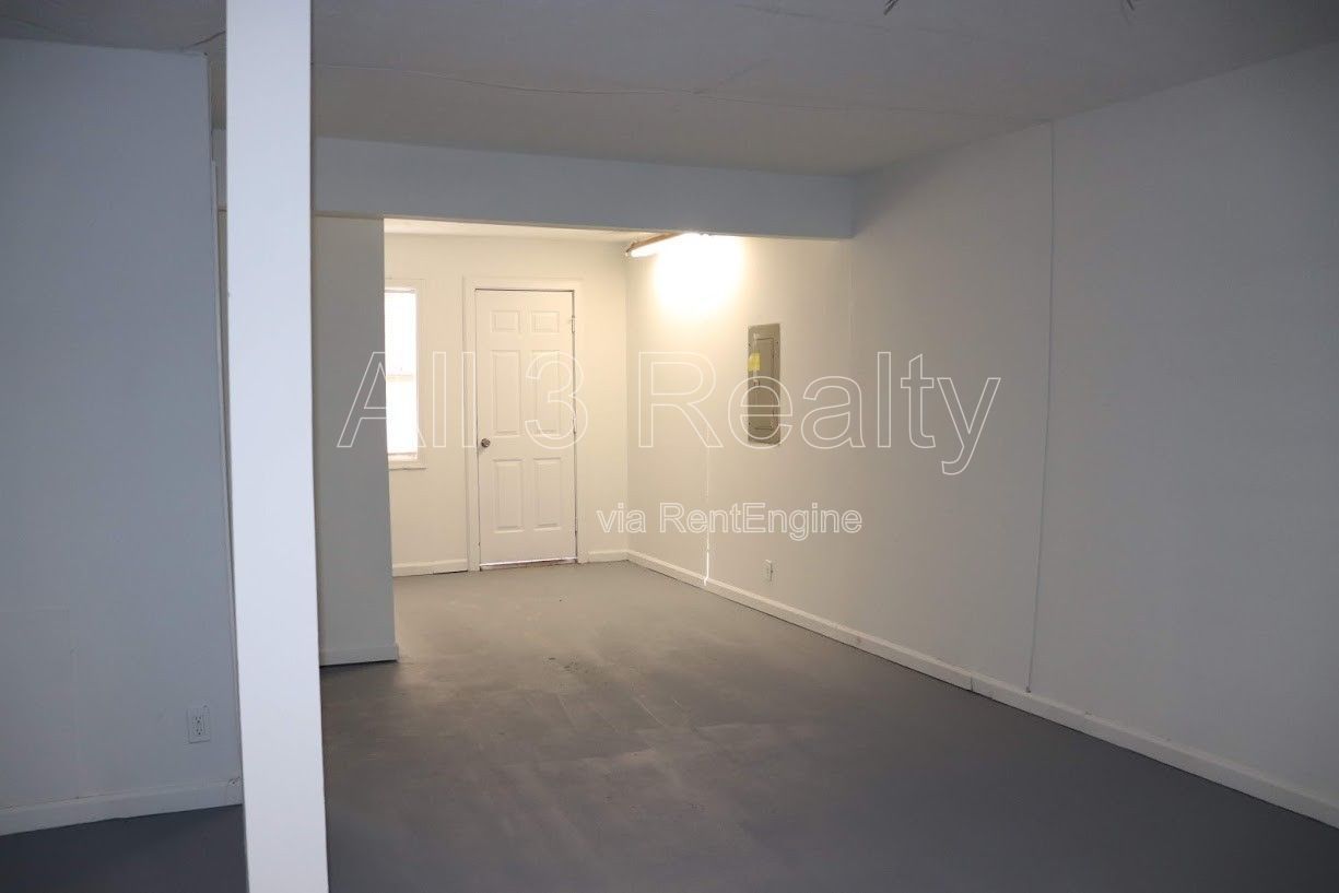 Discover this 3-bedroom, 2-bath home in McDonough, GA, offering a comfortable layout and functional features. property image