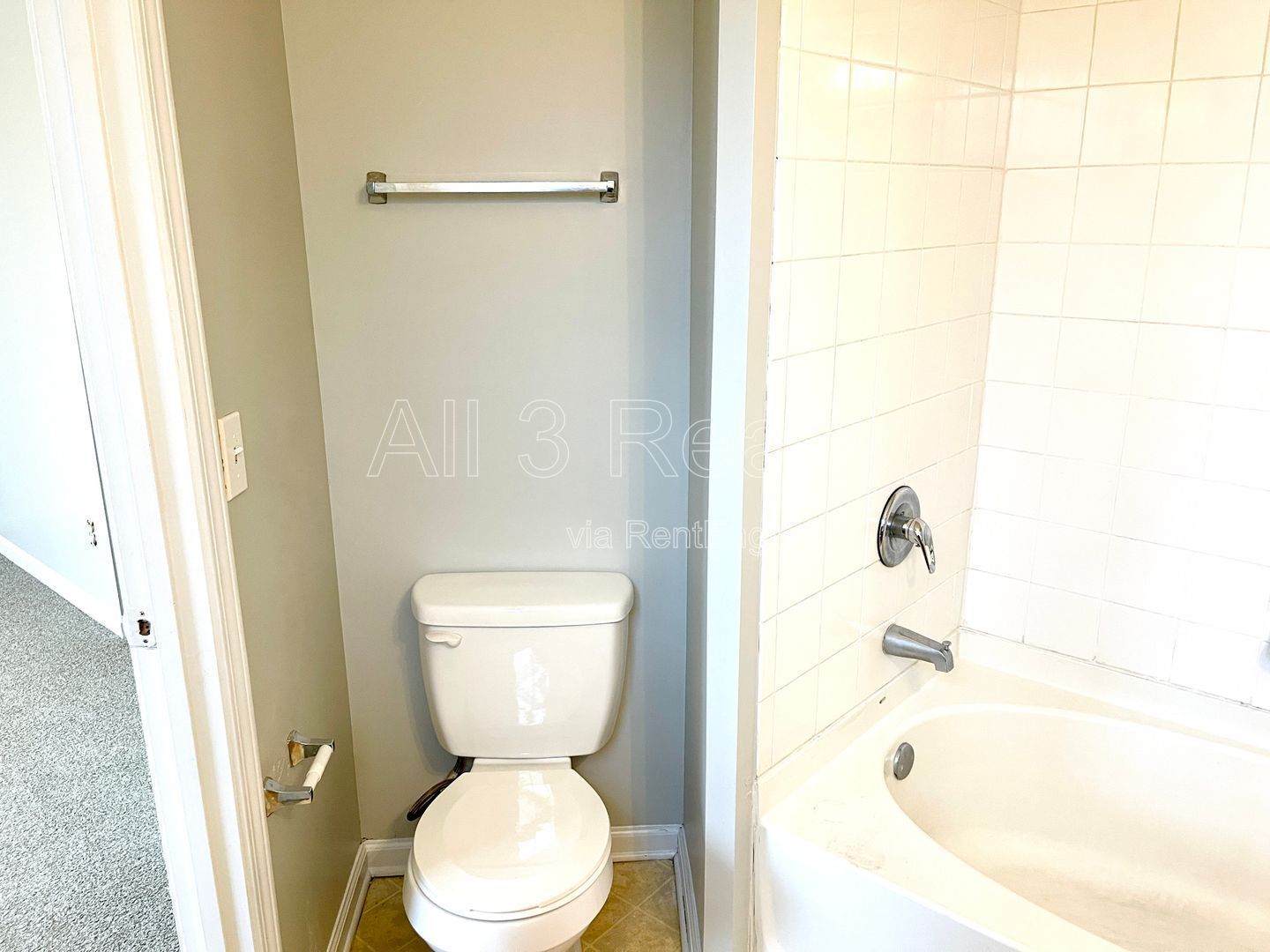 Introducing a charming 3-bedroom, 2.5-bathroom home located in the desirable area of Conyers, GA. property image