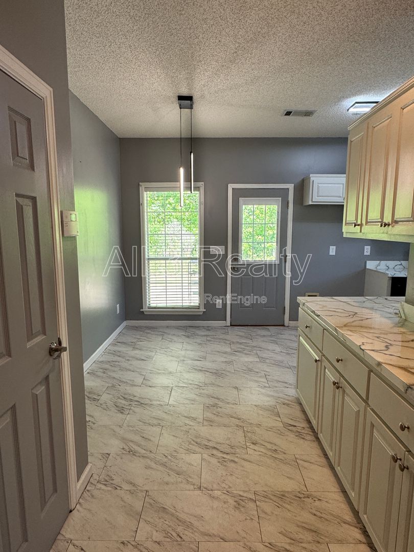 3- Bedroom Gem property image