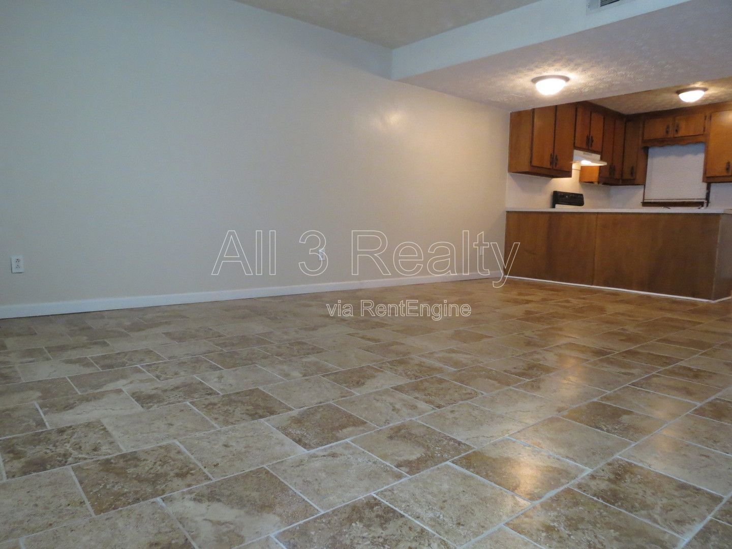 Welcome to Lovely & Cozy 2 Bedroom / 1.5 Bathroom Home in Fayetteville! property image