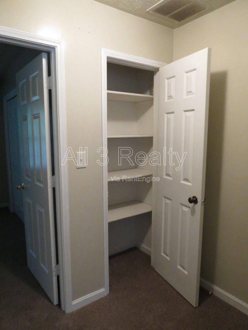 Welcome to Lovely & Cozy 2 Bedroom / 1.5 Bathroom Home in Fayetteville! property image