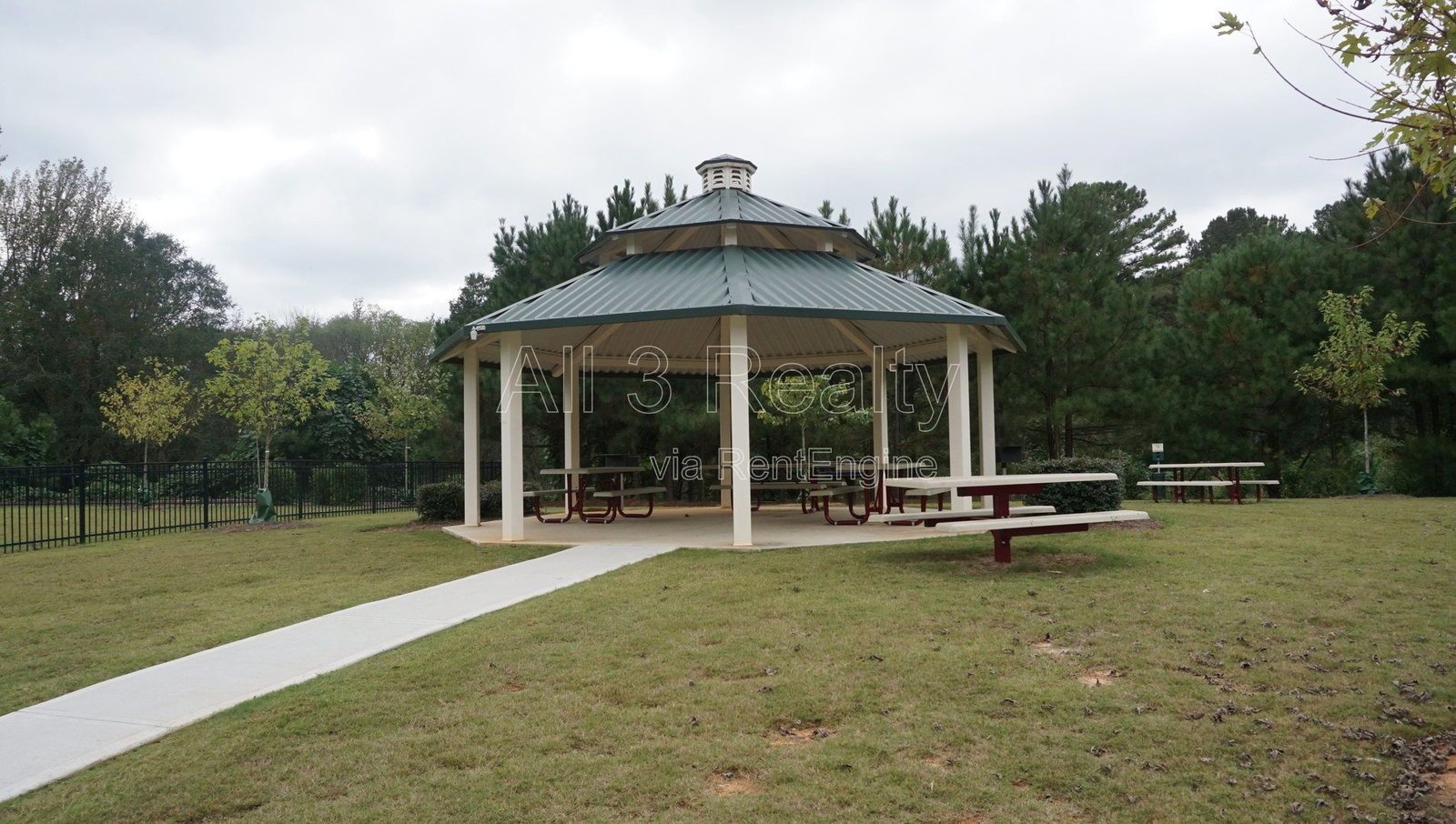 Spacious 4-bedroom, 2.5-bath home property image