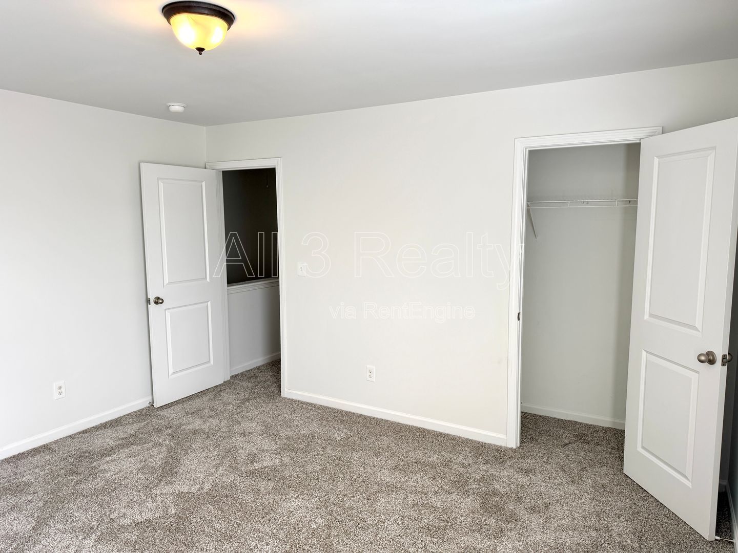Spacious 4-bedroom, 2.5-bath home property image