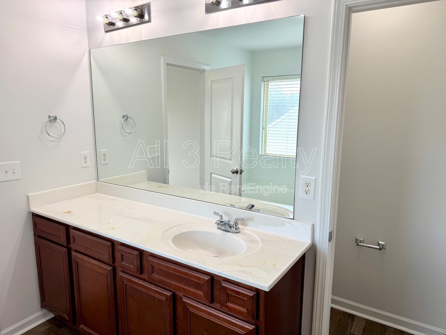 Spacious 4-bedroom, 2.5-bath home property image