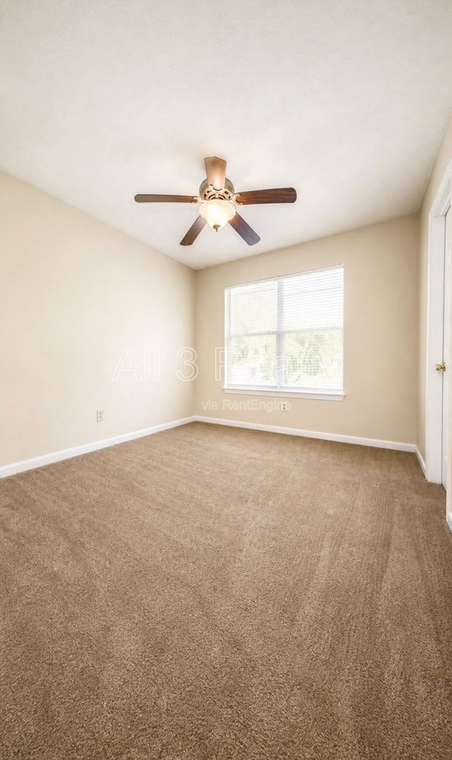 Comfortable Living in the Heart of Stockbridge property image